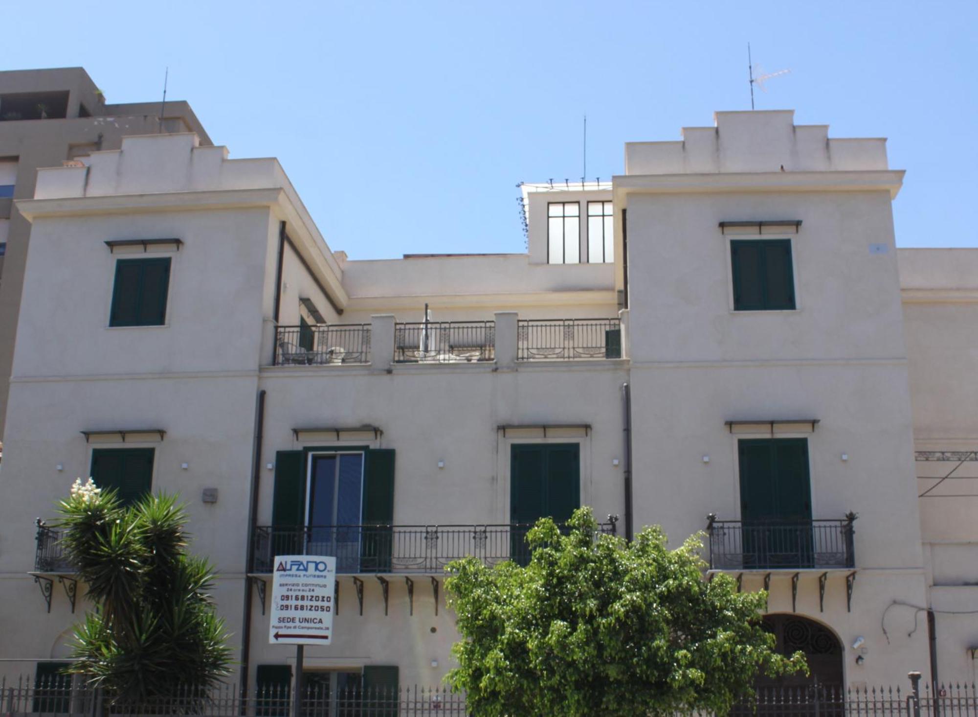 La Terrazza Su Dante Rooms Palermo Exterior foto